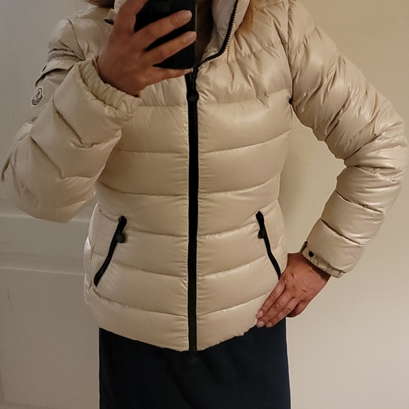 Moncler down jacket - Picture 5 of 16